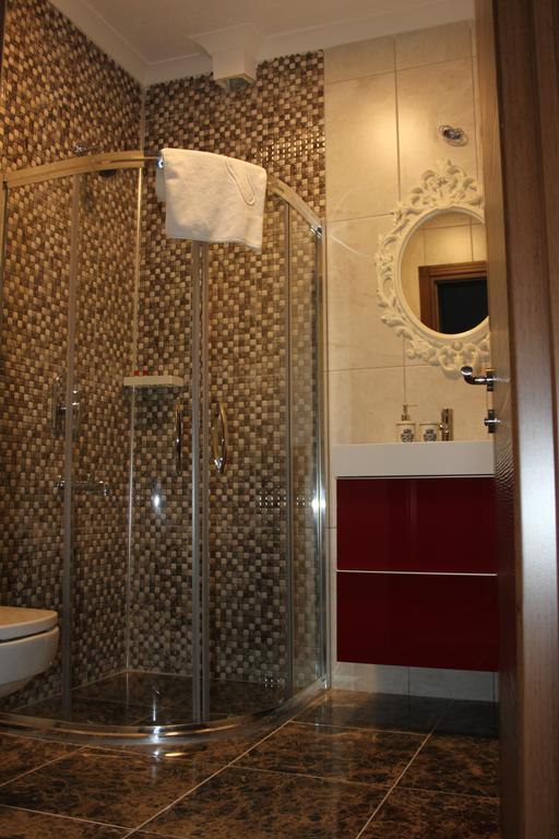 Niluefer Butik Otel (Adults Only) Ayvalı Exterior foto
